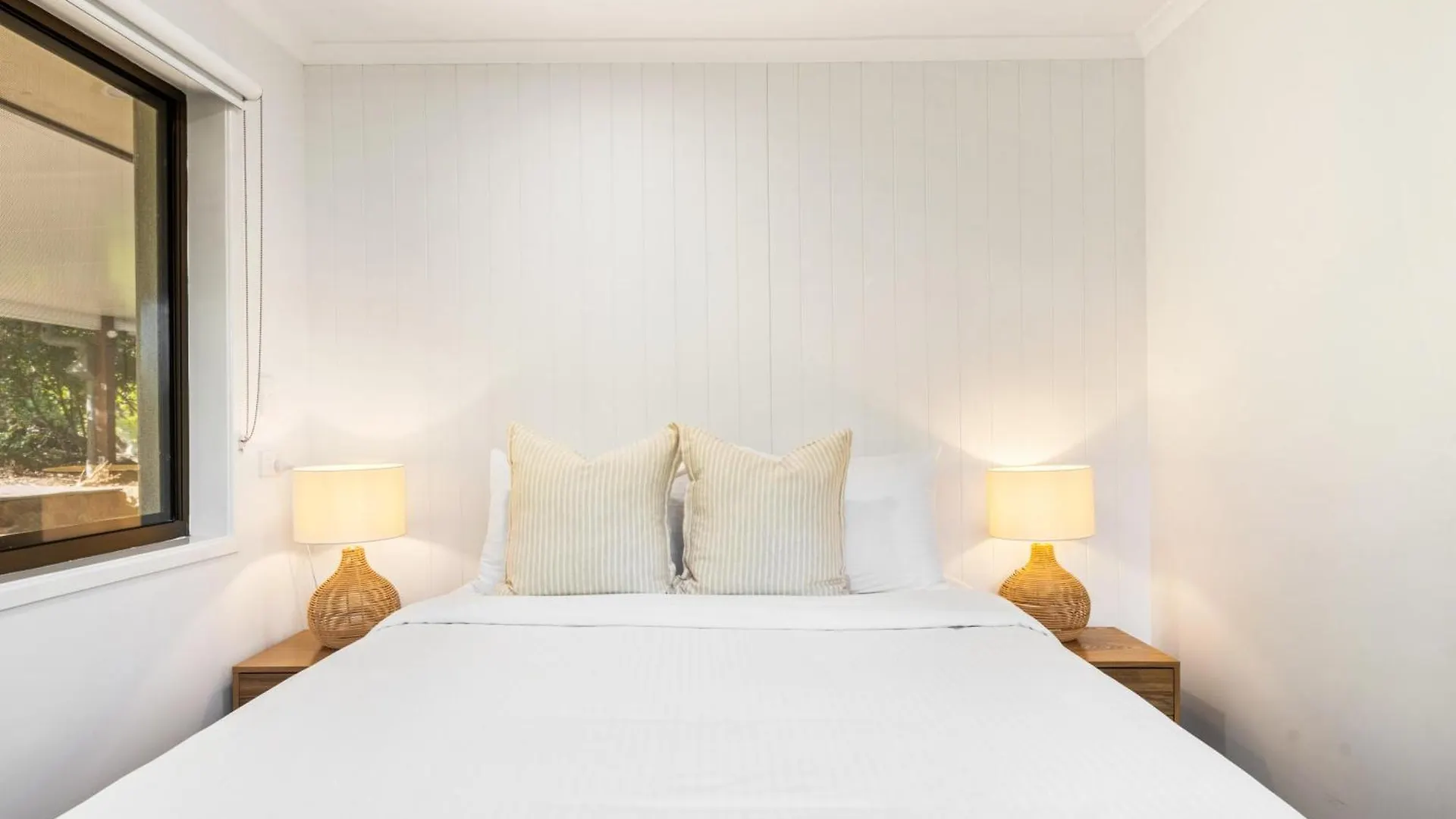Montville Retreat With Hinterland & Coastal Views 0*,  Αυστραλία